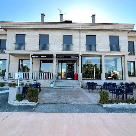 Hostal Restaurante Aqua 奥伦塞 外观 照片